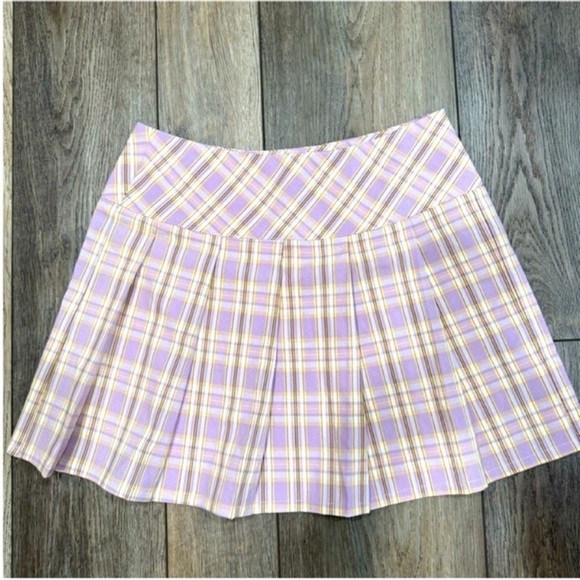 NWT Elodie Women’s Light Purple Yellow Mini Skater Skirt M - Picture 1 of 9